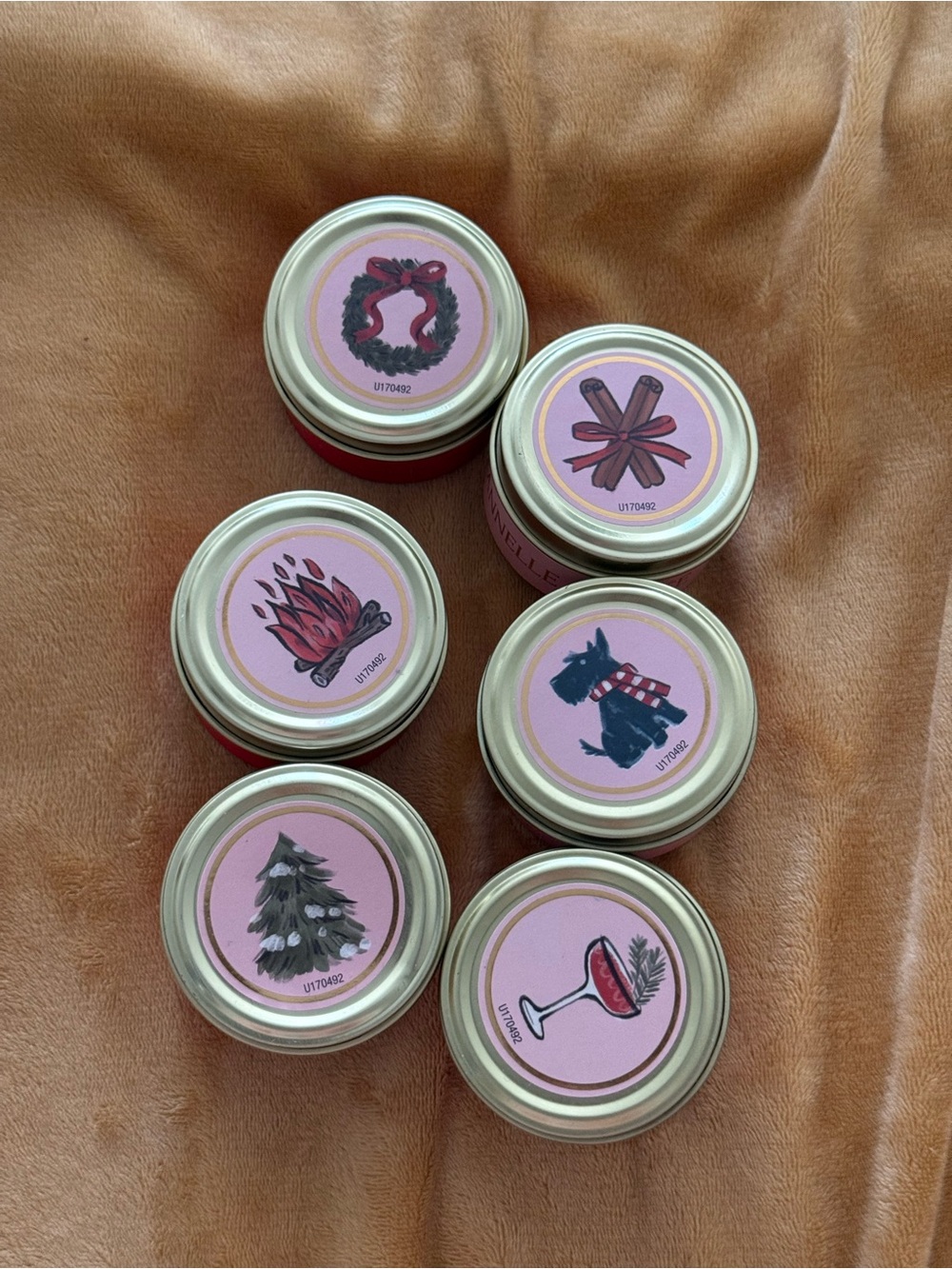 Set of 6 Holiday Scented mini Tin Candles